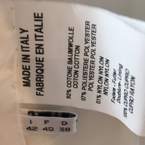 Genny jacket and skirt. - Picture 6 of 7